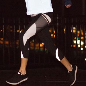 Lululemon Run: Inspire Crop II